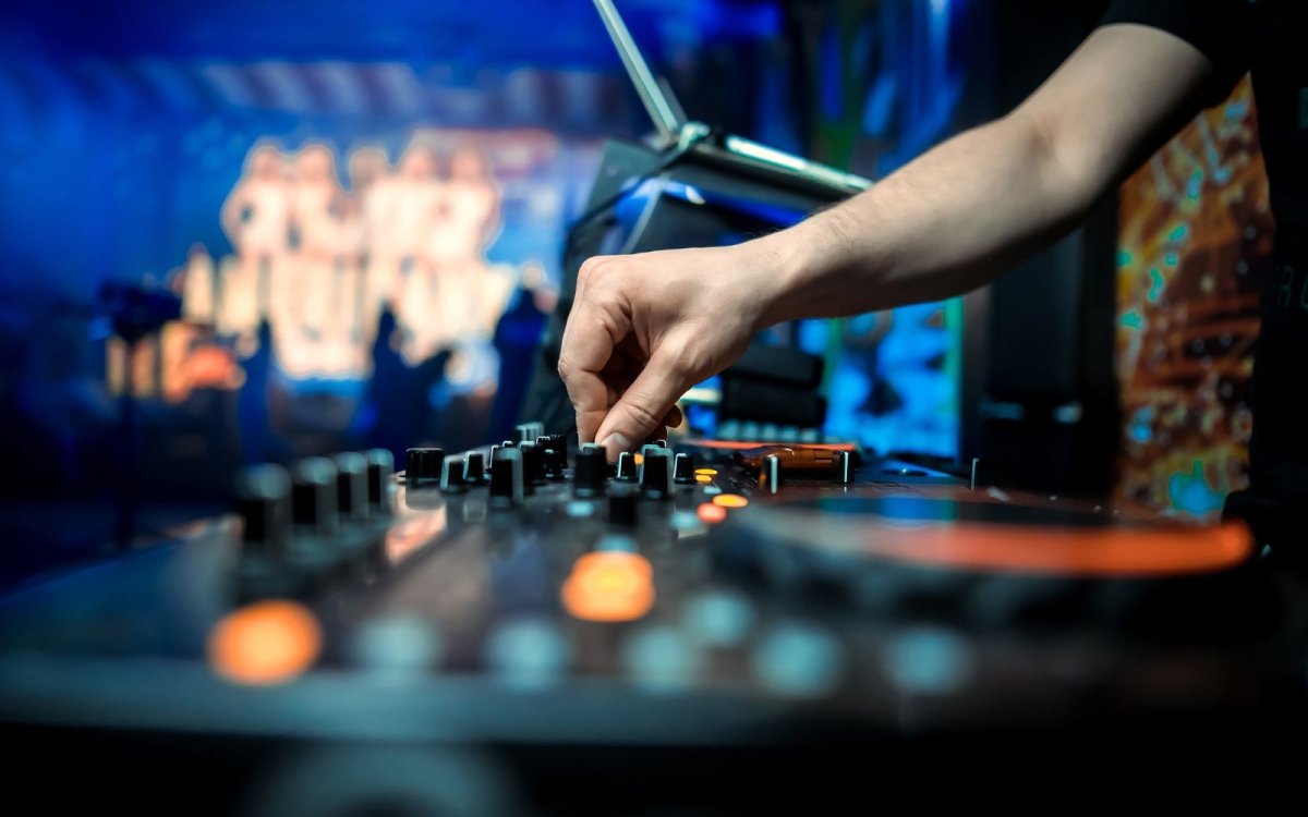 Celebrating National DJ Day: The Art of the Mix with Quality Drops - Music Radio Creative