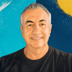 Luis - professional voice over artist